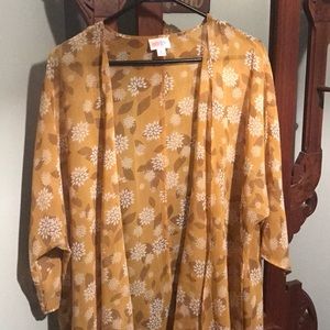 Lularoe size medium